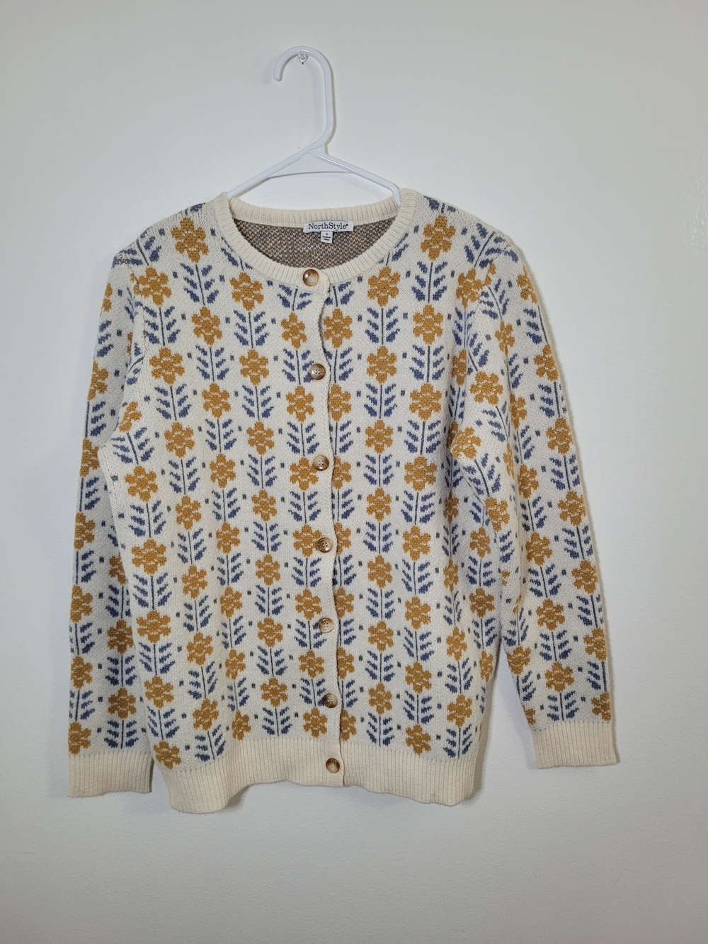 NorthStyle Cream Floral Knit Cardigan Sweater Size Small